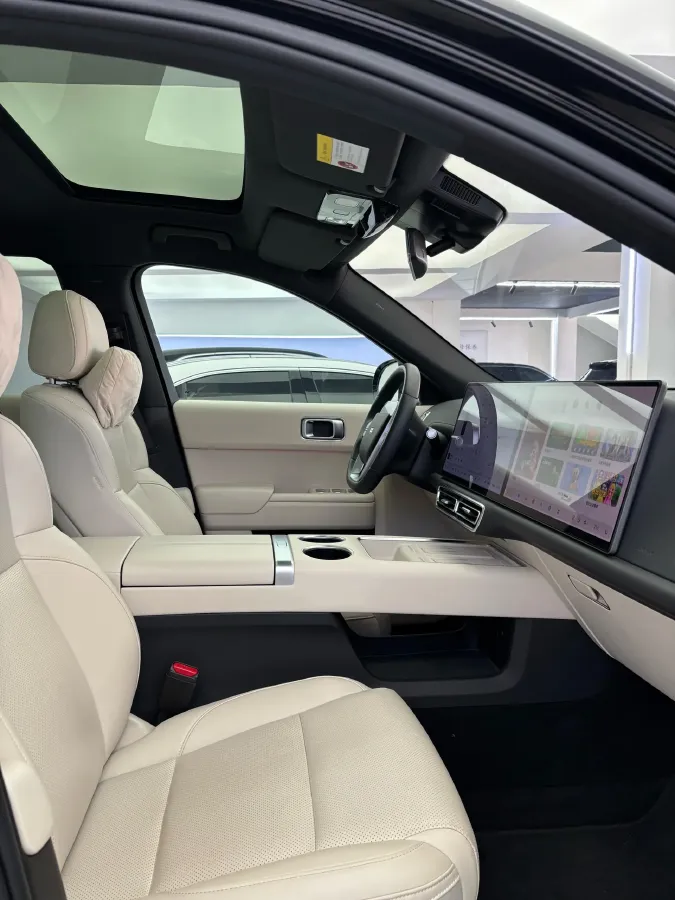 2024 Li L8 Range Extended 154HP REEV 42.8KWH,autocango,china used car exporter,china ev exporter,chinese used car exporter,chinese used ev exporter