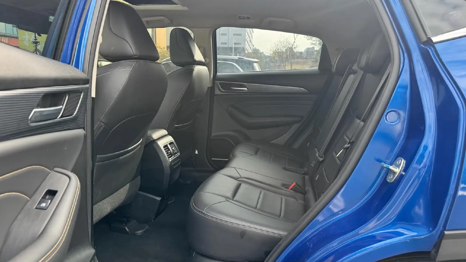 2021 Haval F7x 1.5T 169HP L4 7DCT,autocango,china used car exporter,china ev exporter,chinese used car exporter,chinese used ev exporter