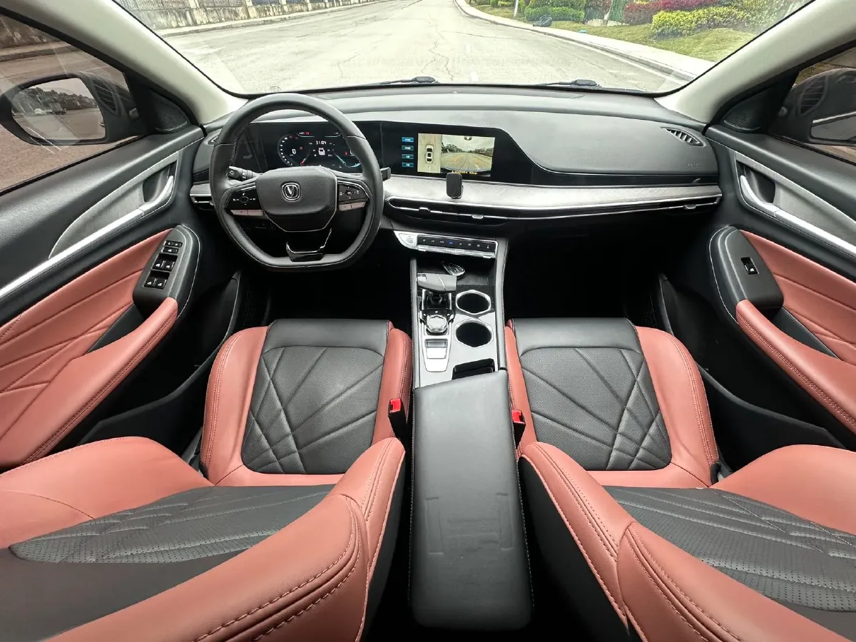 2023 ChangAn Eado 1.4T 160HP L4 7DCT,autocango,china used car exporter,china ev exporter,chinese used car exporter,chinese used ev exporter