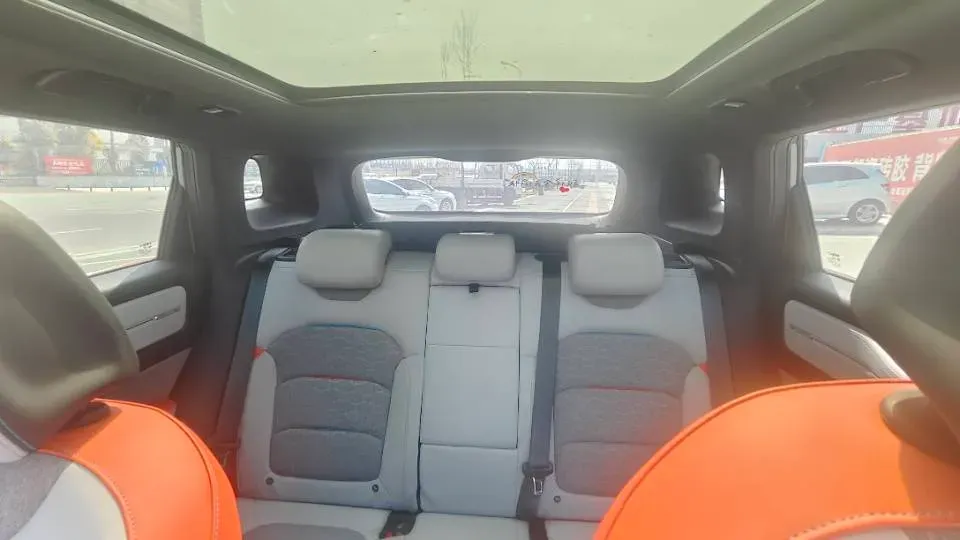 2021 Geely ICON 1.5T 177HP L3 7DCT,autocango,china used car exporter,china ev exporter,chinese used car exporter,chinese used ev exporter