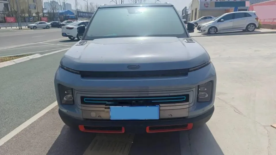 2021 Geely ICON 1.5T 177HP L3 7DCT,autocango,china used car exporter,china ev exporter,chinese used car exporter,chinese used ev exporter