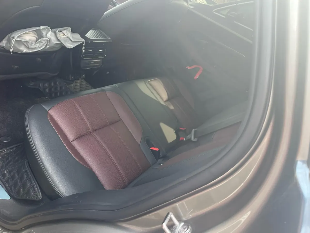 2022 Denza D9 1.5T 139HP L4 E-CVT PHEV 40.06KWH,autocango,china used car exporter,china ev exporter,chinese used car exporter,chinese used ev exporter