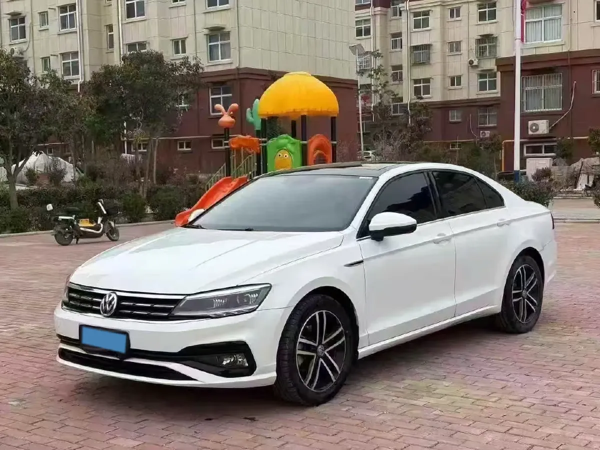 2021 Volkswagen Lamando 1.4T 150HP L4 7DCT,autocango,china used car exporter,china ev exporter,chinese used car exporter,chinese used ev exporter