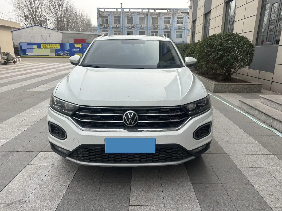 2022 Volkswagen T-Roc 1.4T 150HP L4 7DCT,autocango,china used car exporter,china ev exporter,chinese used car exporter,chinese used ev exporter