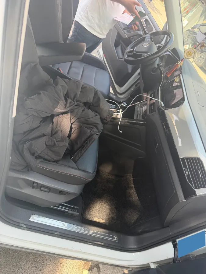 2022 Volkswagen Tayron 1.4T 150HP L4 7DCT,autocango,china used car exporter,china ev exporter,chinese used car exporter,chinese used ev exporter