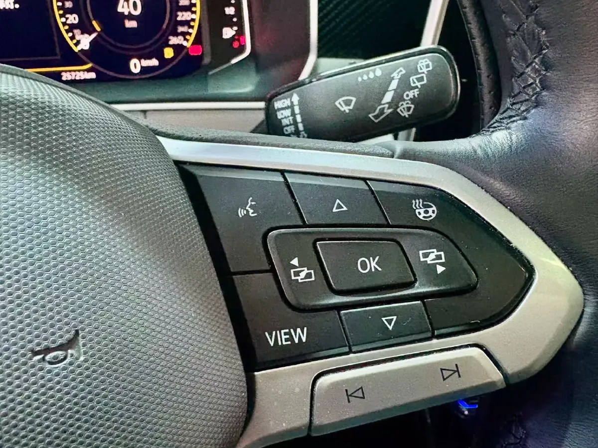 2023 Volkswagen Tayron 1.4T 150HP L4 7DCT,autocango,china used car exporter,china ev exporter,chinese used car exporter,chinese used ev exporter