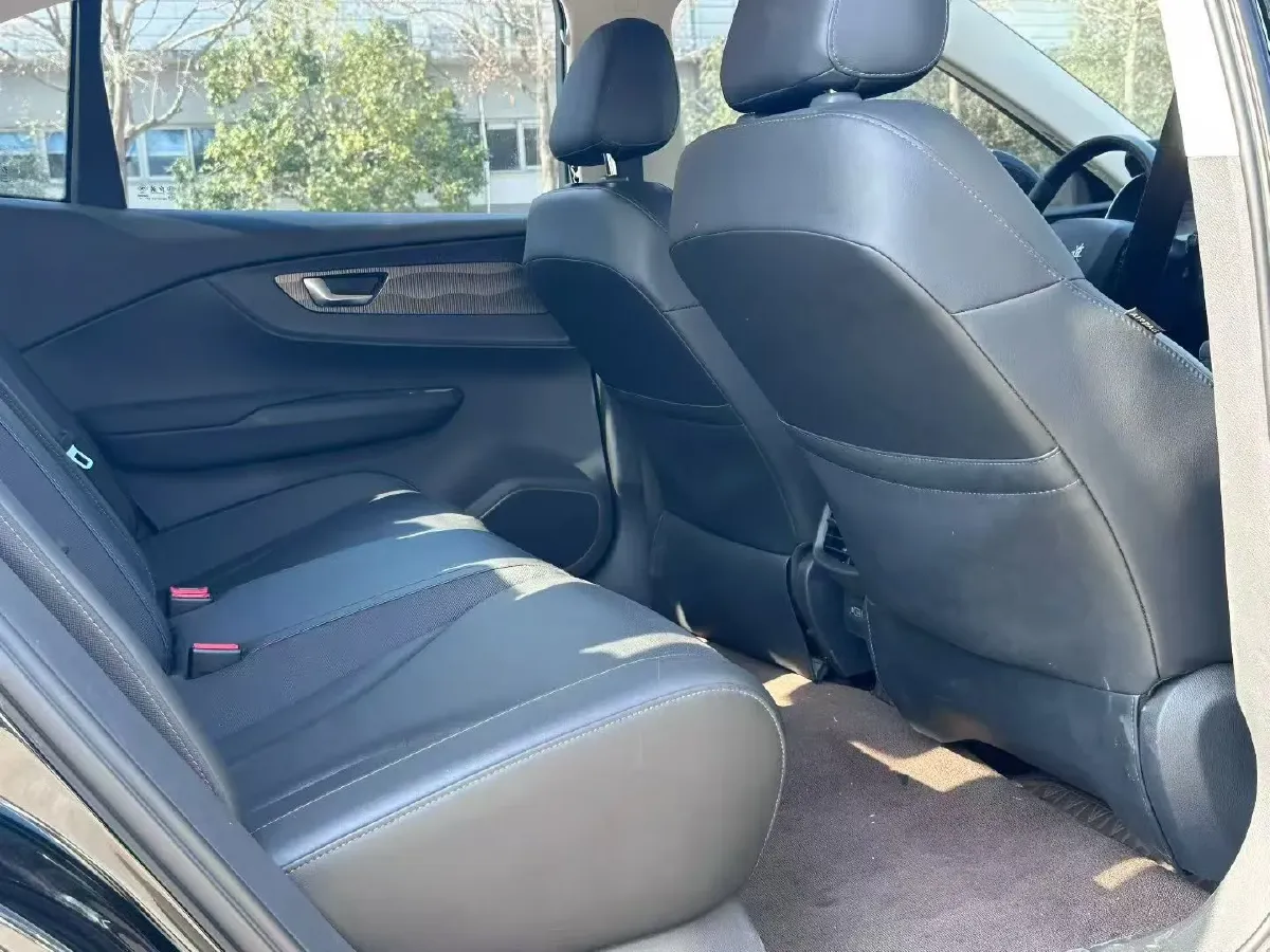 2022 HongQi E-QM5 BEV 54KWH,autocango,china used car exporter,china ev exporter,chinese used car exporter,chinese used ev exporter