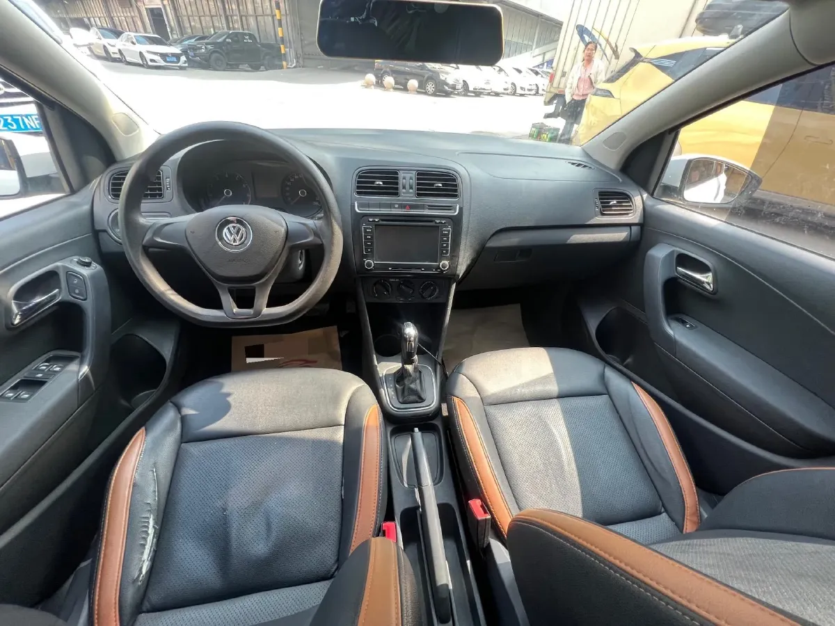 2016 Volkswagen Polo 1.4L 90HP L4 6AT,autocango,china used car exporter,china ev exporter,chinese used car exporter,chinese used ev exporter