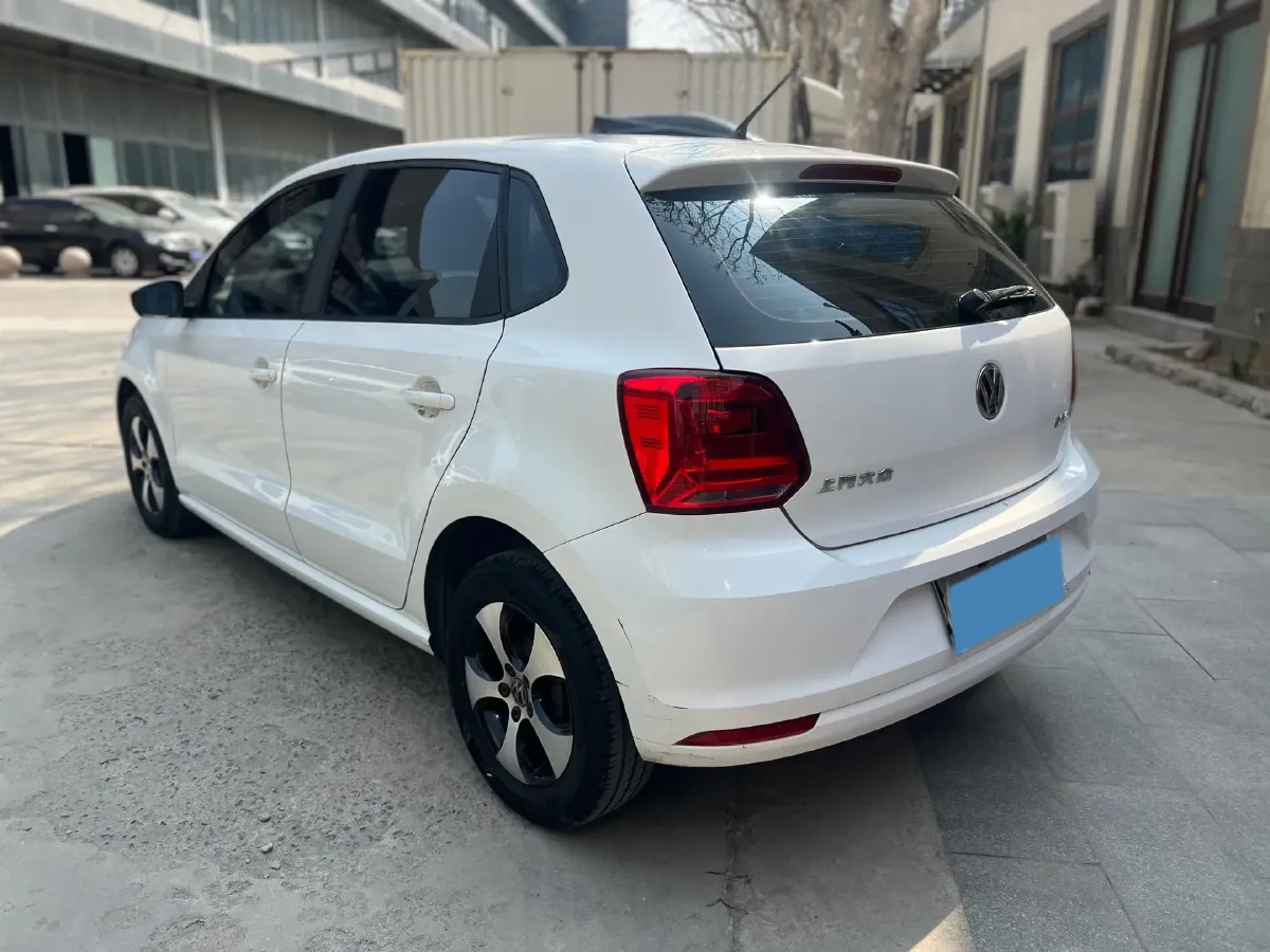 2016 Volkswagen Polo 1.4L 90HP L4 6AT,autocango,china used car exporter,china ev exporter,chinese used car exporter,chinese used ev exporter