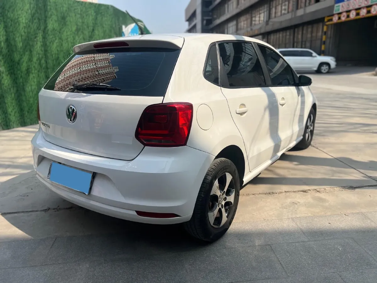 2016 Volkswagen Polo 1.4L 90HP L4 6AT,autocango,china used car exporter,china ev exporter,chinese used car exporter,chinese used ev exporter