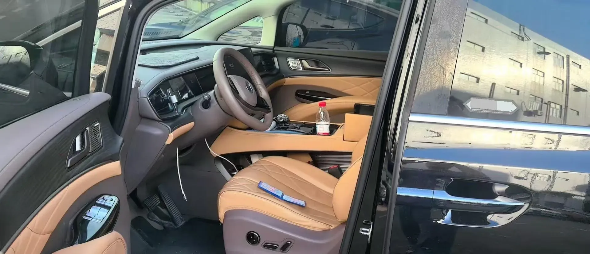 2022 Mercedes-Benz GLC Class 2.0T 197HP L4 9AT,autocango,china used car exporter,china ev exporter,chinese used car exporter,chinese used ev exporter