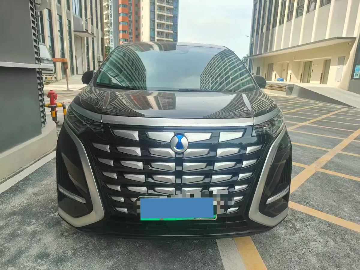 2022 Mercedes-Benz GLC Class 2.0T 197HP L4 9AT,autocango,china used car exporter,china ev exporter,chinese used car exporter,chinese used ev exporter