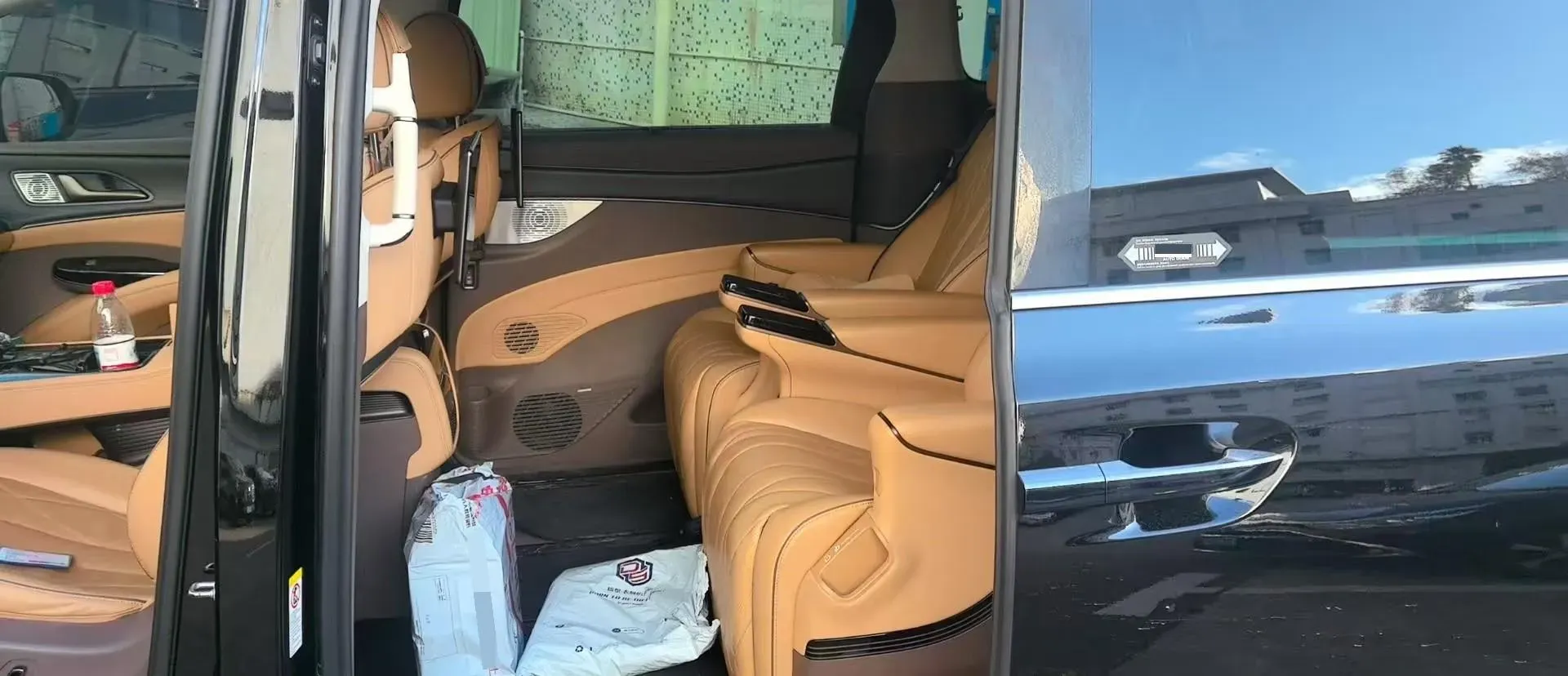 2022 Mercedes-Benz GLC Class 2.0T 197HP L4 9AT,autocango,china used car exporter,china ev exporter,chinese used car exporter,chinese used ev exporter