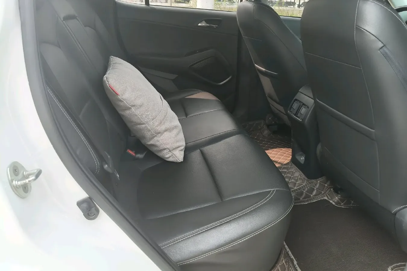 2021 Hyundai ix35 1.4T 140HP L4 7DCT,autocango,china used car exporter,china ev exporter,chinese used car exporter,chinese used ev exporter