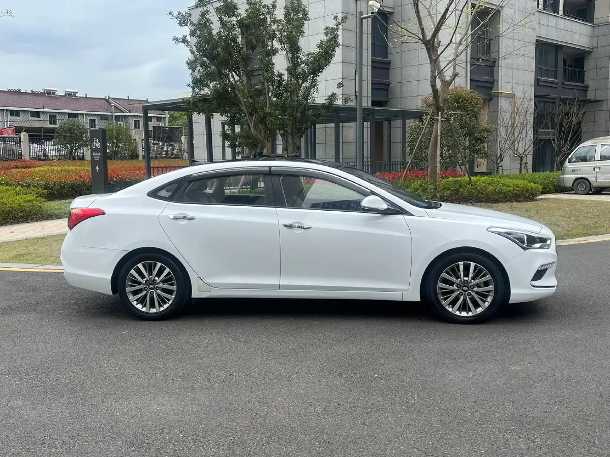 2017 Hyundai Mistra 1.8L 143HP L4 6AT,autocango,china used car exporter,china ev exporter,chinese used car exporter,chinese used ev exporter