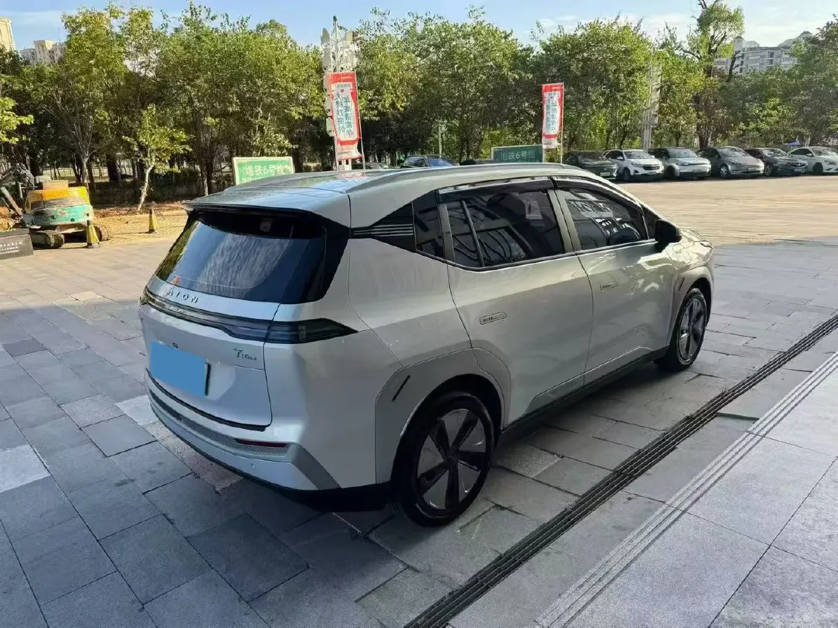 2023 GAC Trumpchi GS4 1.5T 177HP L4 6AT,autocango,china used car exporter,china ev exporter,chinese used car exporter,chinese used ev exporter