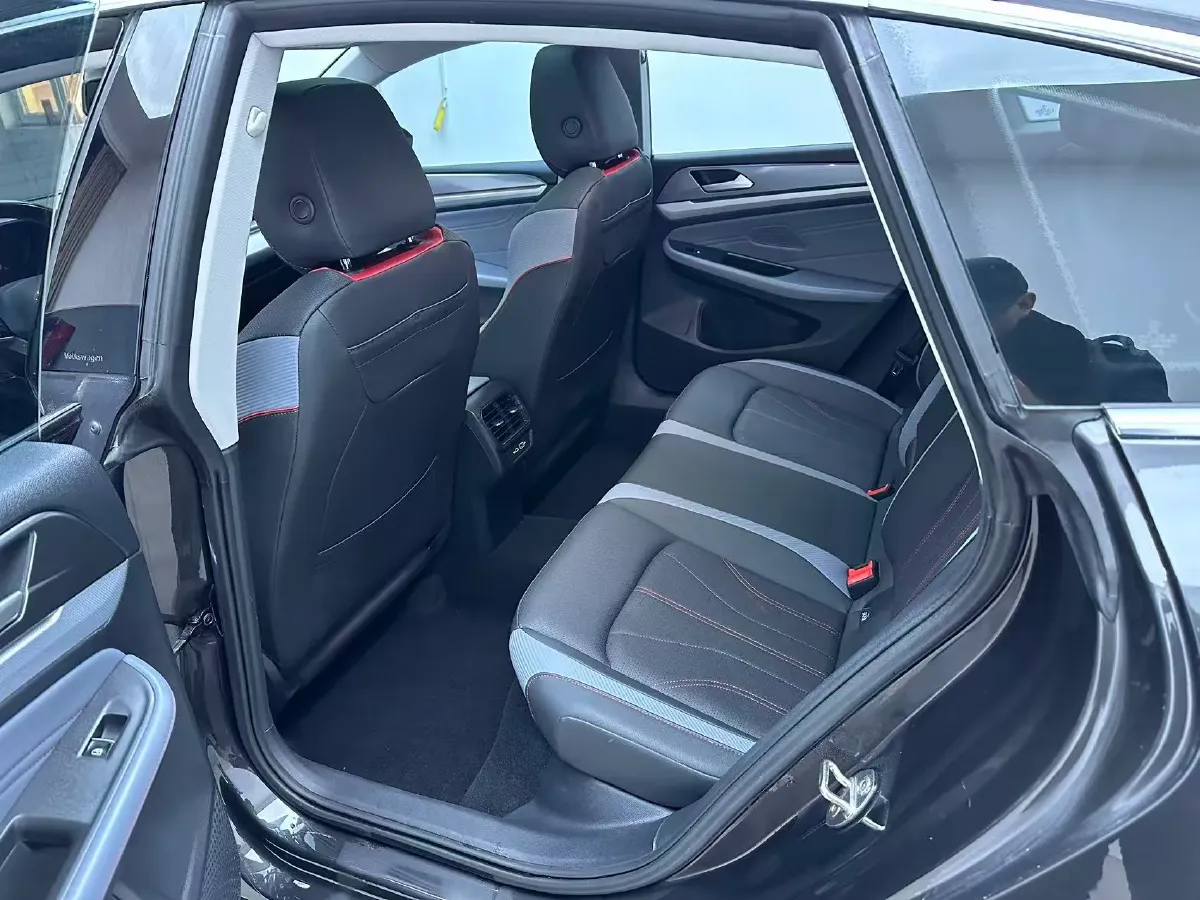 2023 Volkswagen Lamando 1.4T 150HP L4 7DCT,autocango,china used car exporter,china ev exporter,chinese used car exporter,chinese used ev exporter