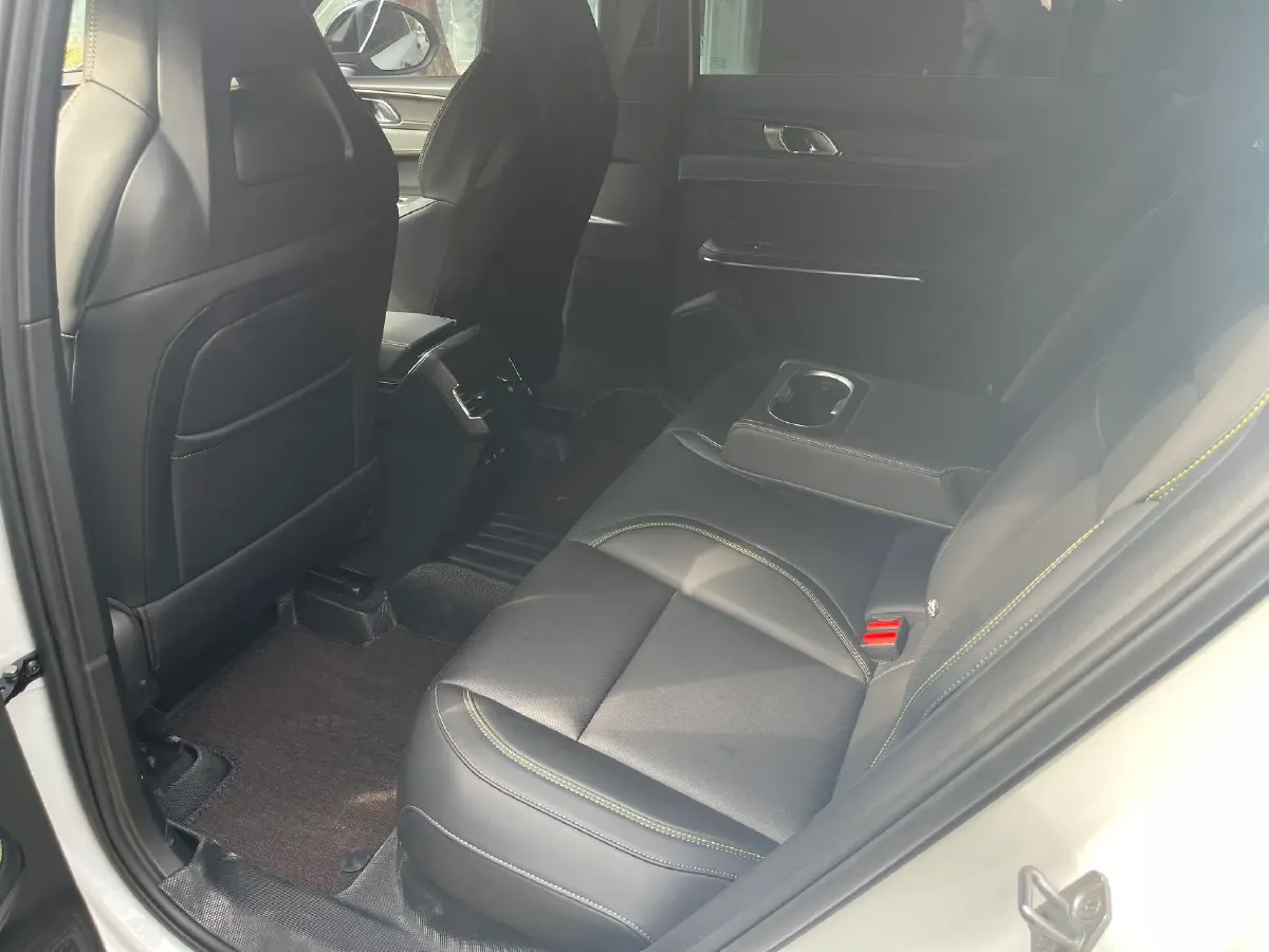 2025 LYNK&CO 01 2.0T 254HP L4 8AT,autocango,china used car exporter,china ev exporter,chinese used car exporter,chinese used ev exporter