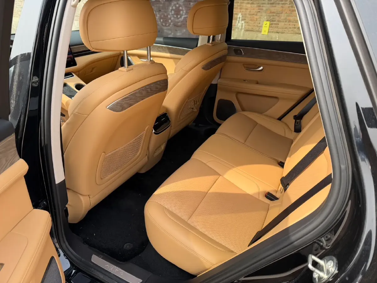 2022 Infiniti Q50L 2.0T 211HP L4 7AT,autocango,china used car exporter,china ev exporter,chinese used car exporter,chinese used ev exporter