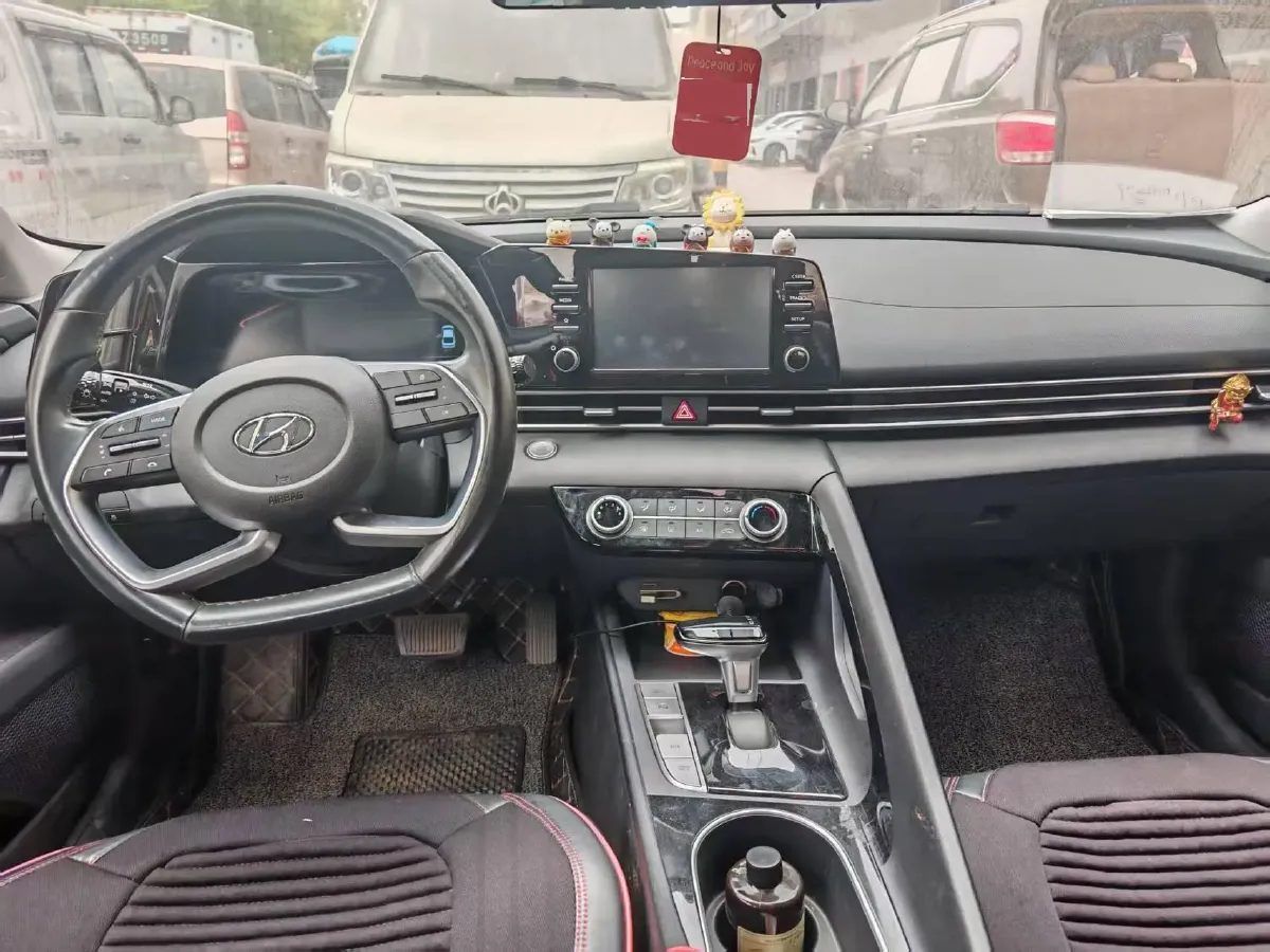 2021 Hyundai Elantra 1.5L 115HP L4 CVT,autocango,china used car exporter,china ev exporter,chinese used car exporter,chinese used ev exporter