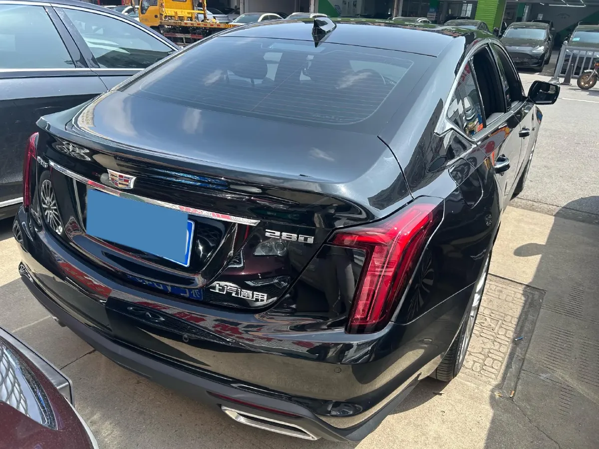 2023 Cadillac CT5 2.0T 237HP L4 10AT,autocango,china used car exporter,china ev exporter,chinese used car exporter,chinese used ev exporter