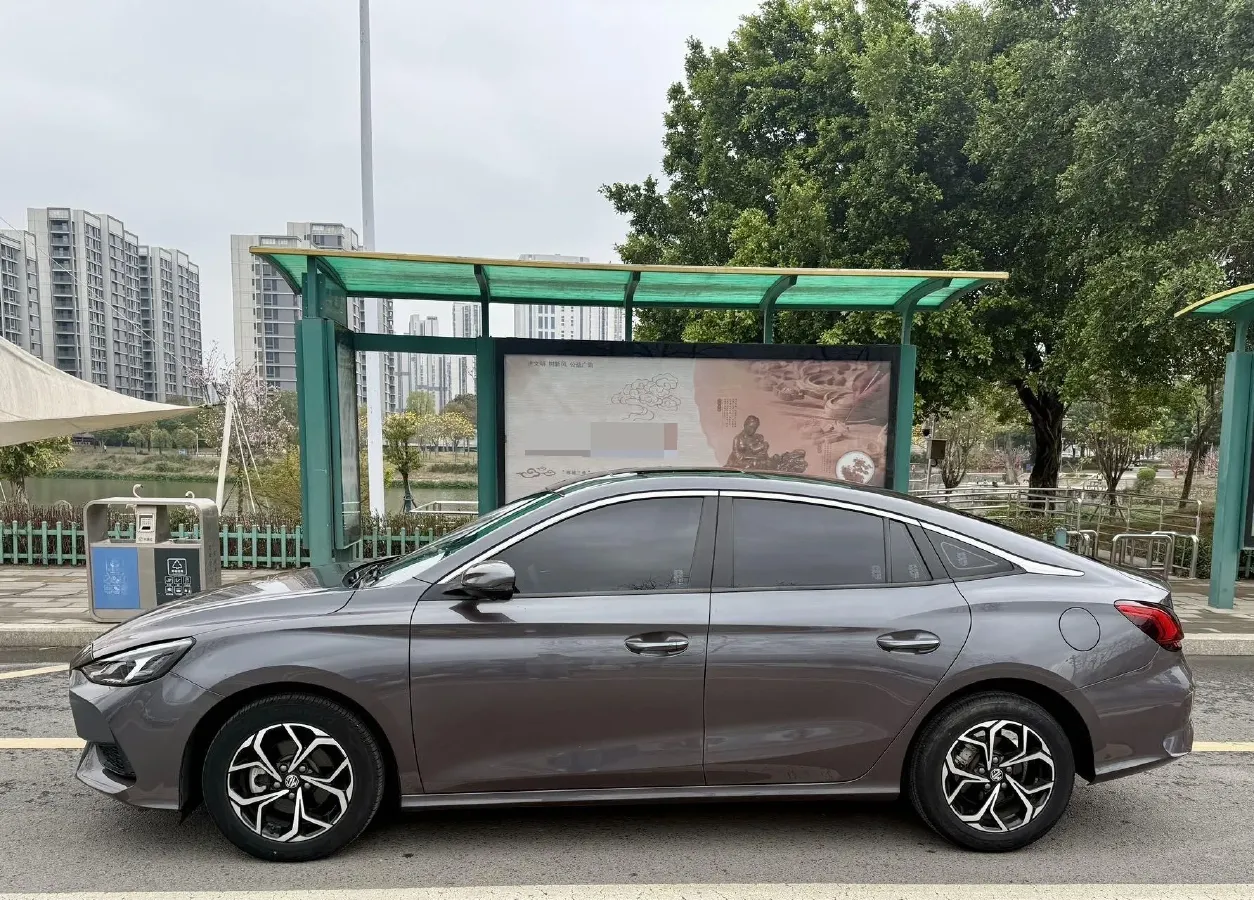 2022 MG 5 1.5L 120HP L4 CVT,autocango,china used car exporter,china ev exporter,chinese used car exporter,chinese used ev exporter