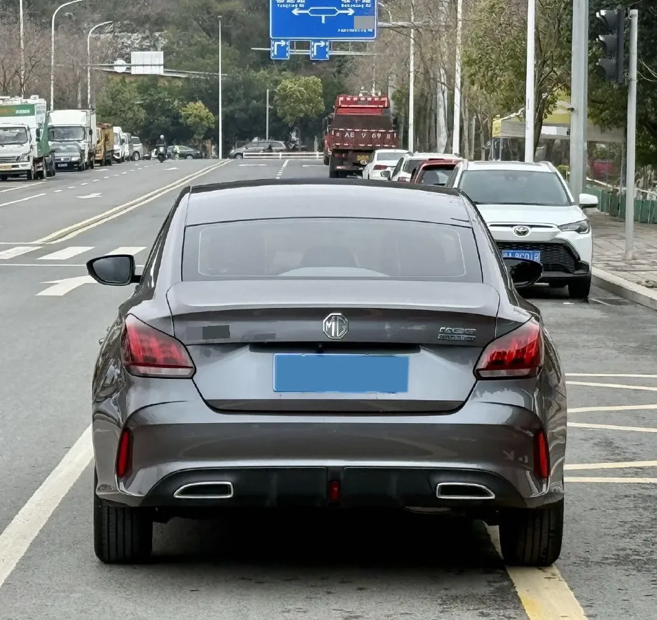 2022 MG 5 1.5L 120HP L4 CVT,autocango,china used car exporter,china ev exporter,chinese used car exporter,chinese used ev exporter