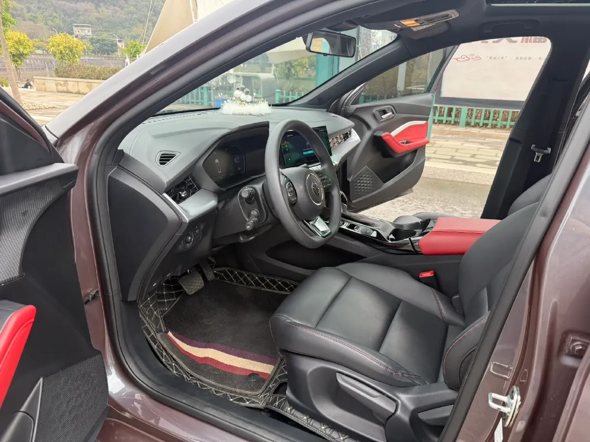 2022 MG 5 1.5L 120HP L4 CVT,autocango,china used car exporter,china ev exporter,chinese used car exporter,chinese used ev exporter