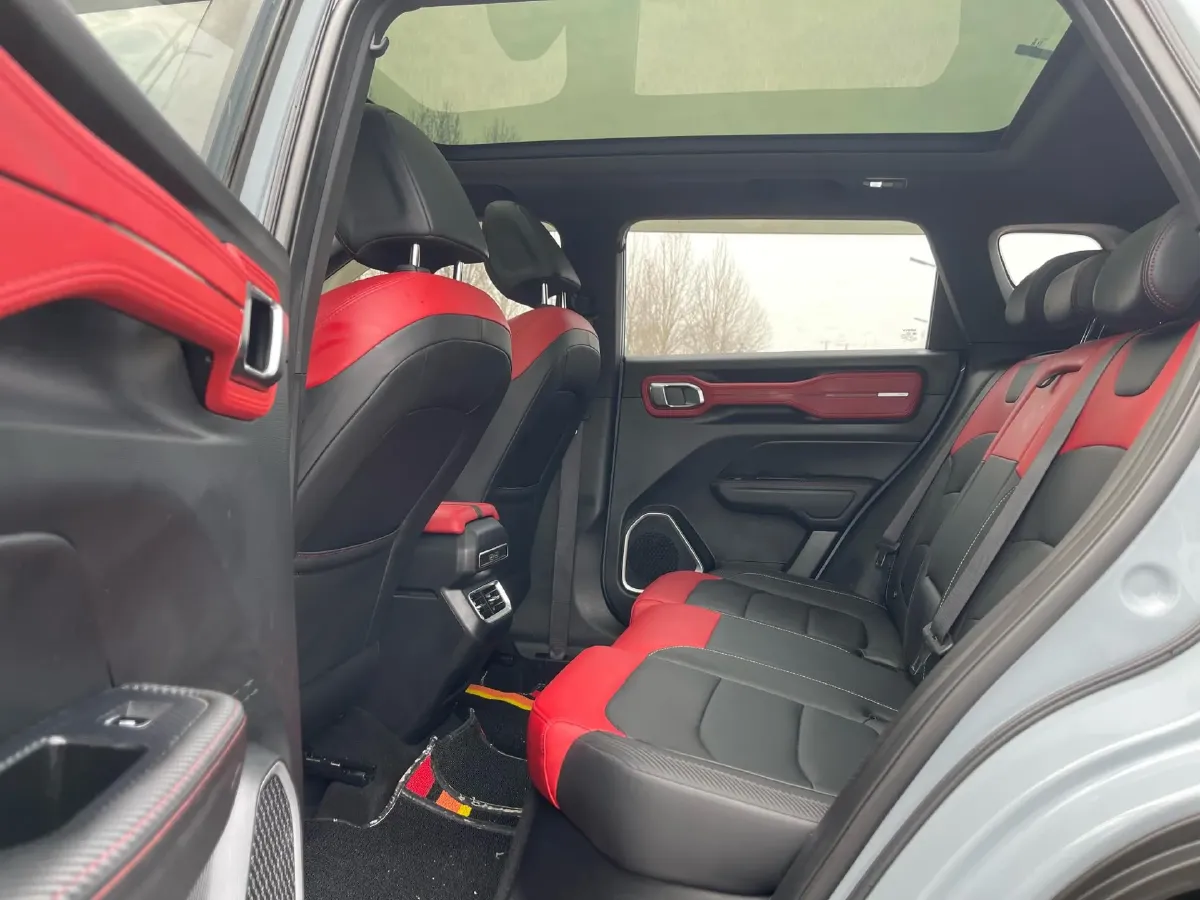 2020 Geely ICON 1.5T 177HP L3 7DCT,autocango,china used car exporter,china ev exporter,chinese used car exporter,chinese used ev exporter