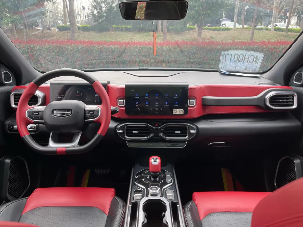 2020 Geely ICON 1.5T 177HP L3 7DCT,autocango,china used car exporter,china ev exporter,chinese used car exporter,chinese used ev exporter