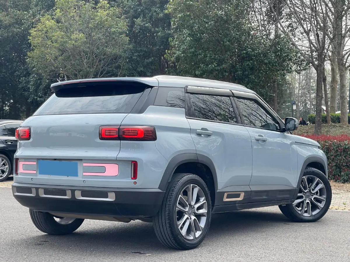 2020 Geely ICON 1.5T 177HP L3 7DCT,autocango,china used car exporter,china ev exporter,chinese used car exporter,chinese used ev exporter