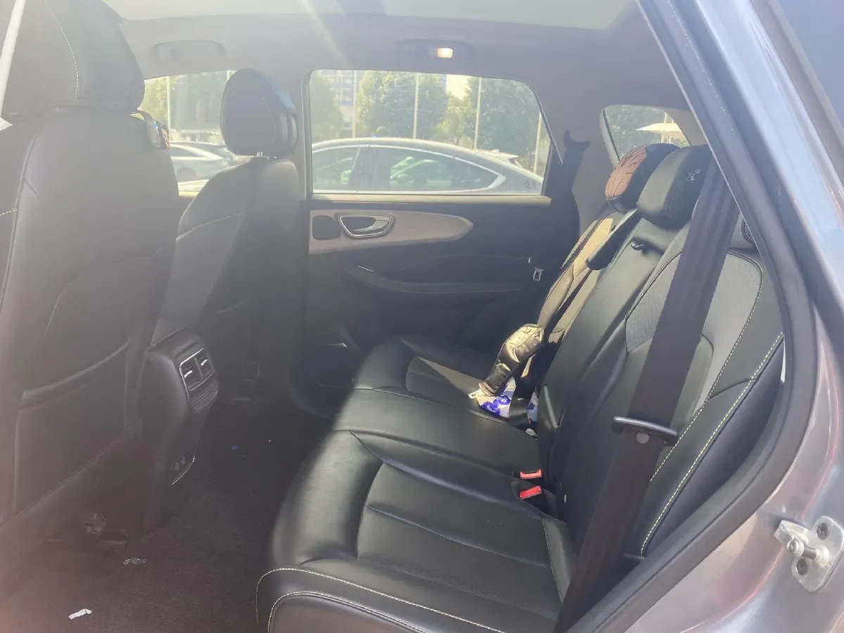 2020 Roewe RX5 1.5T 173HP L4 7DCT,autocango,china used car exporter,china ev exporter,chinese used car exporter,chinese used ev exporter