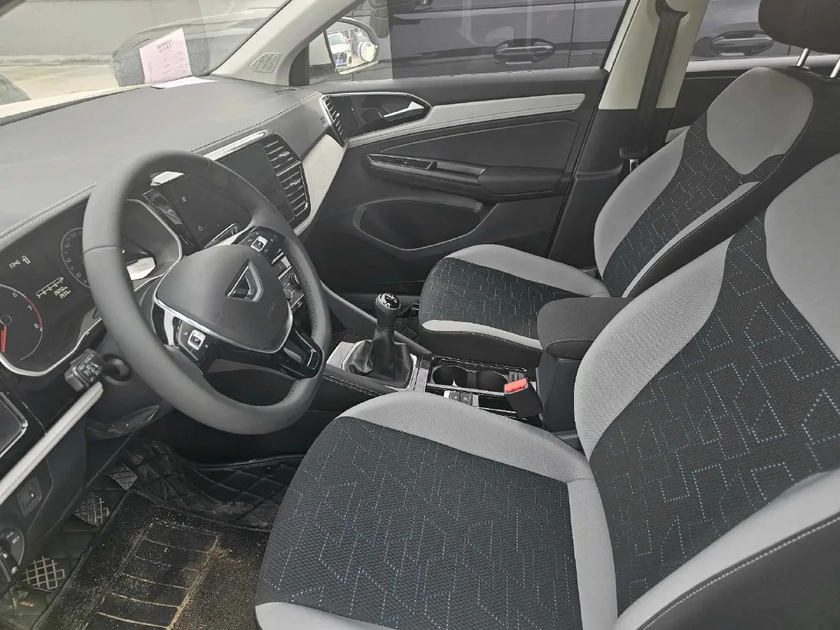 2024 Jetta VS5 1.4T 150HP L4 5MT,autocango,china used car exporter,china ev exporter,chinese used car exporter,chinese used ev exporter