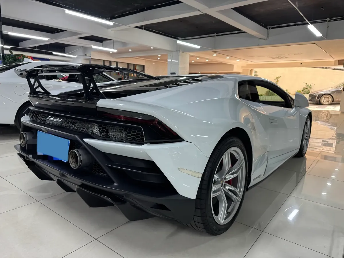 2020 Lamborghini Huracán 5.2L 611HP V10 7DCT,autocango,china used car exporter,china ev exporter,chinese used car exporter,chinese used ev exporter