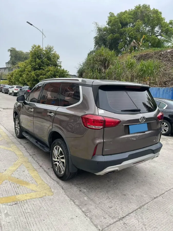 2017 MAXUS D90 2.0T 224HP L4 6AT,autocango,china used car exporter,china ev exporter,chinese used car exporter,chinese used ev exporter