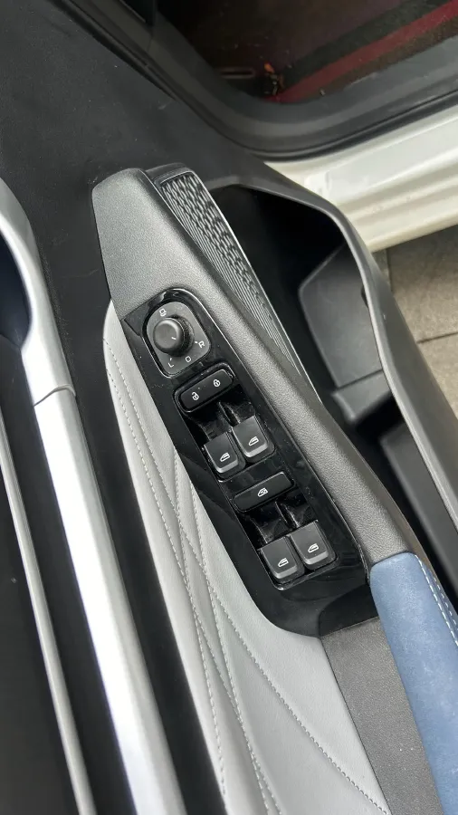 2022 Geely Emgrand 1.5L 114HP L4 CVT,autocango,china used car exporter,china ev exporter,chinese used car exporter,chinese used ev exporter