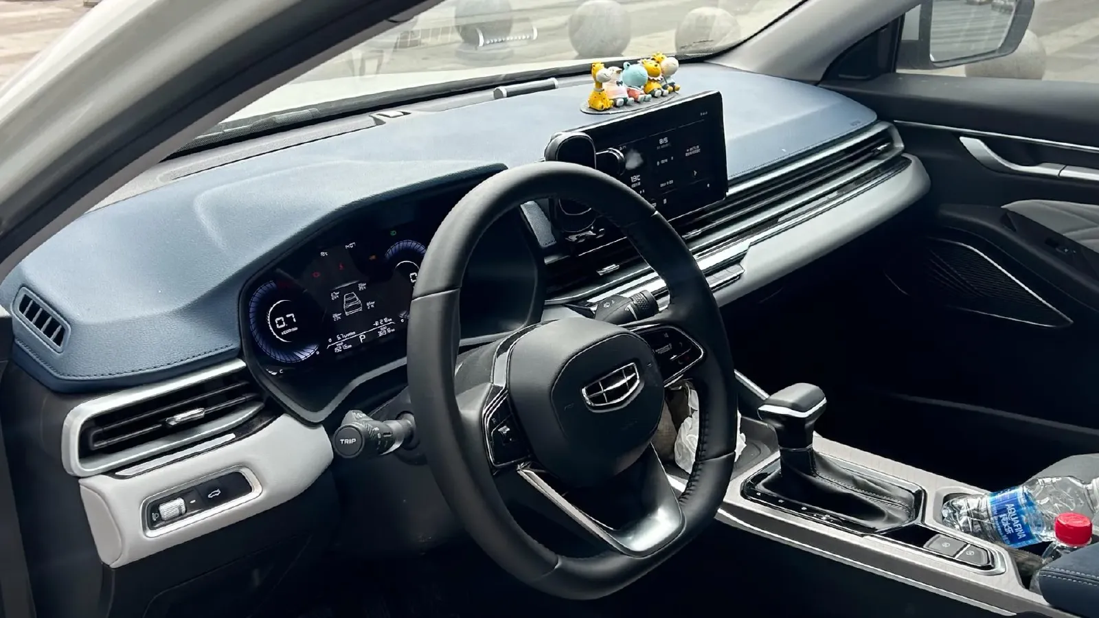 2022 Geely Emgrand 1.5L 114HP L4 CVT,autocango,china used car exporter,china ev exporter,chinese used car exporter,chinese used ev exporter