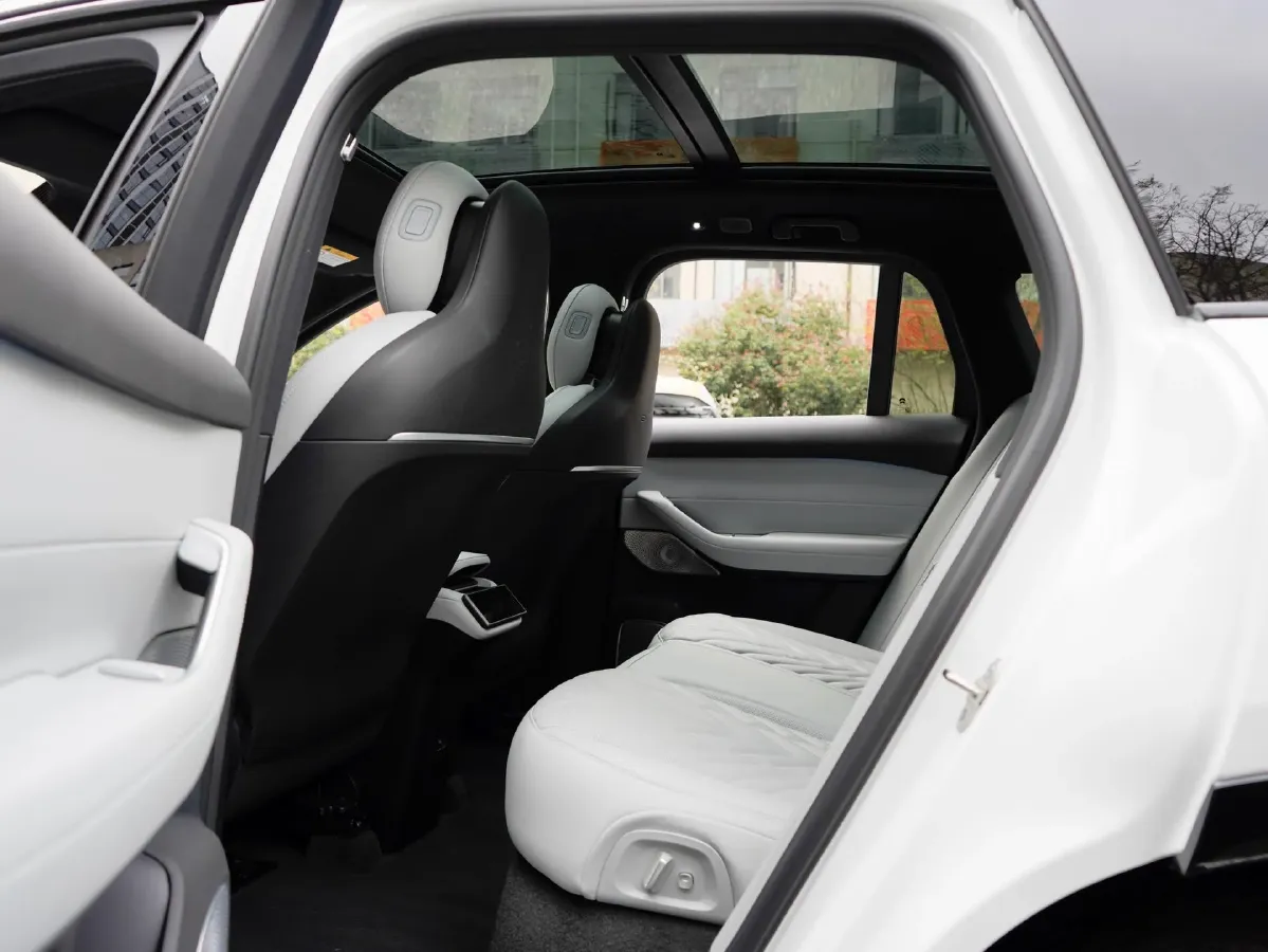 2025 NIO ES6 BEV,autocango,china used car exporter,china ev exporter,chinese used car exporter,chinese used ev exporter