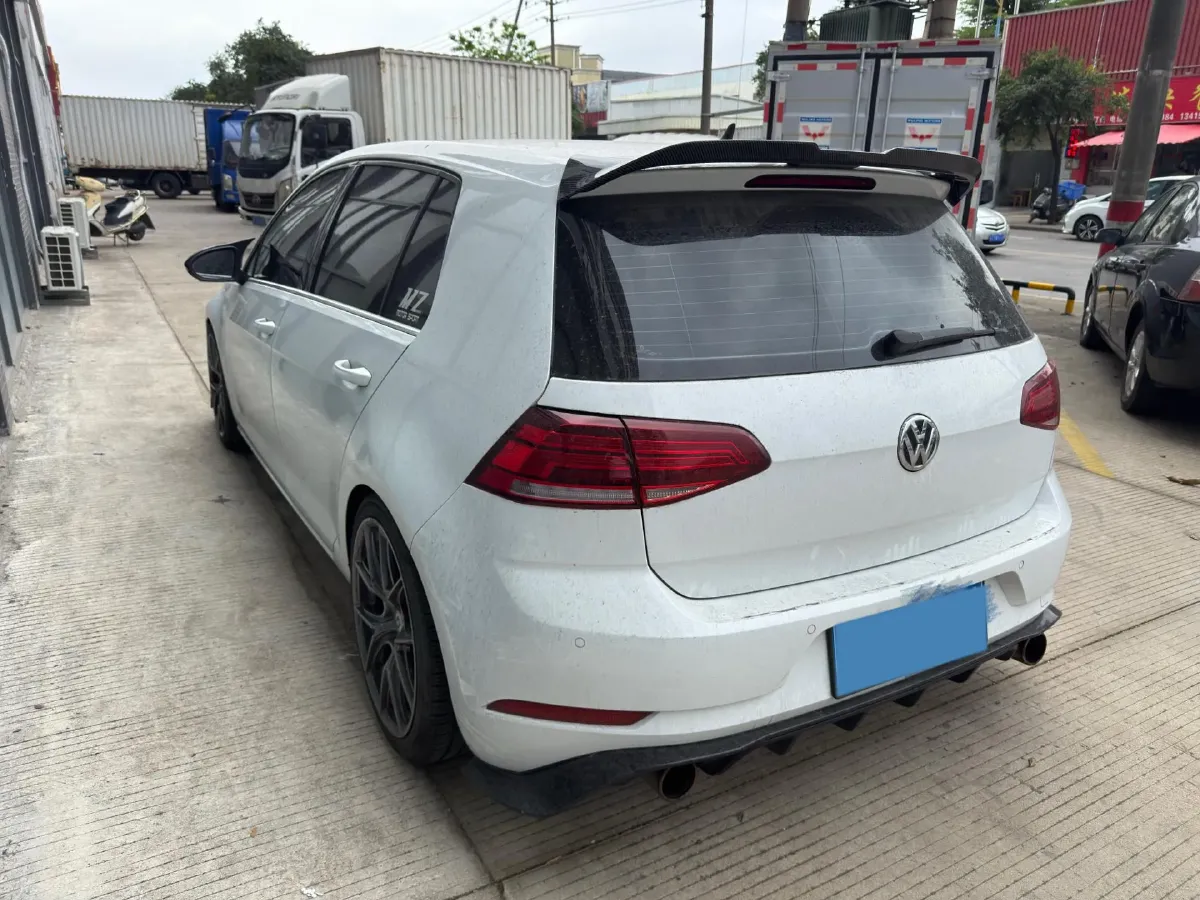 2019 Brilliance Auto V7 1.8T 231HP L4 7DCT,autocango,china used car exporter,china ev exporter,chinese used car exporter,chinese used ev exporter