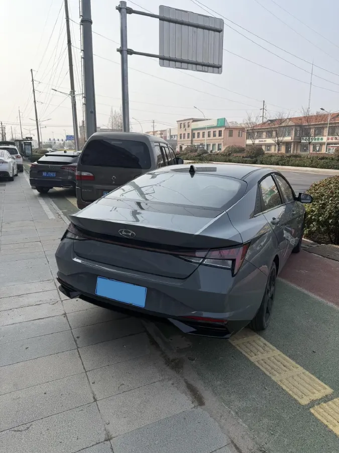 2021 Hyundai Elantra 1.5L 115HP L4 CVT,autocango,china used car exporter,china ev exporter,chinese used car exporter,chinese used ev exporter