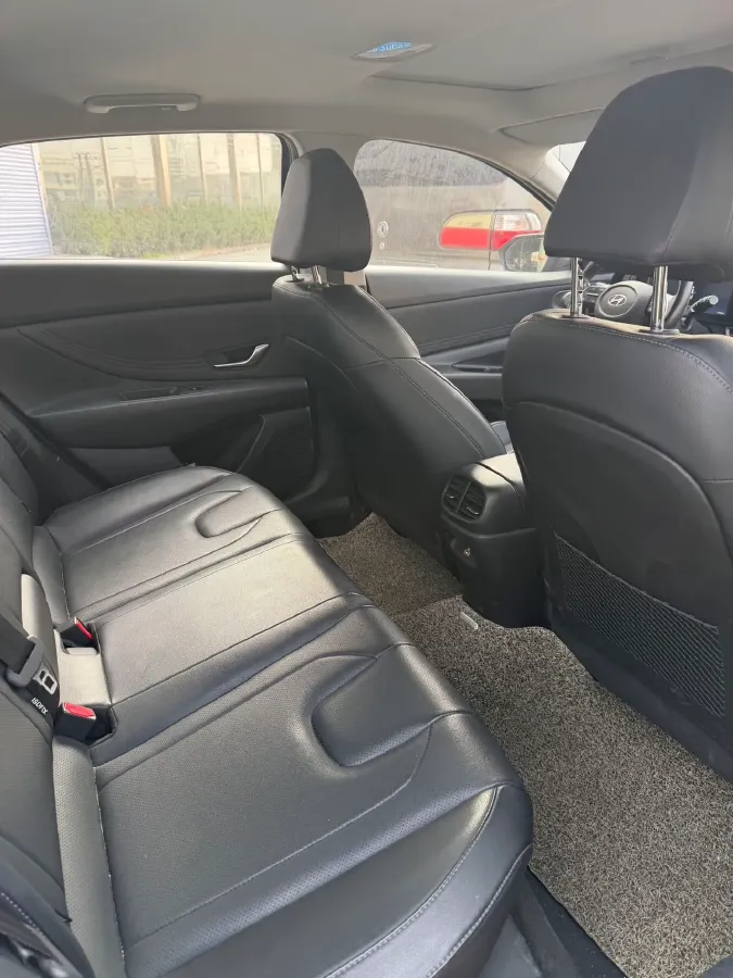 2021 Hyundai Elantra 1.5L 115HP L4 CVT,autocango,china used car exporter,china ev exporter,chinese used car exporter,chinese used ev exporter