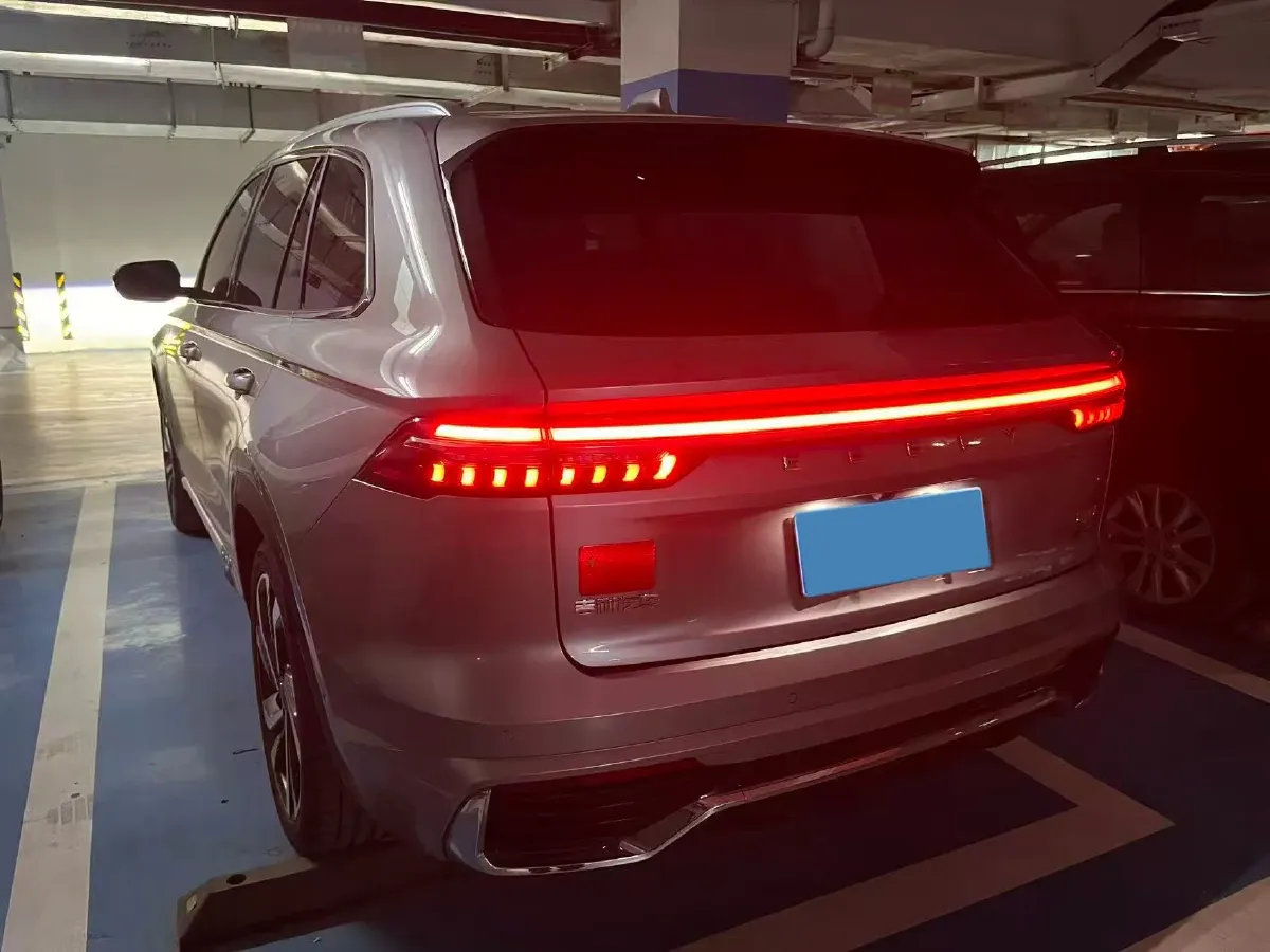 2021 Geely Monjaro 2.0T 238HP L4 8AT,autocango,china used car exporter,china ev exporter,chinese used car exporter,chinese used ev exporter