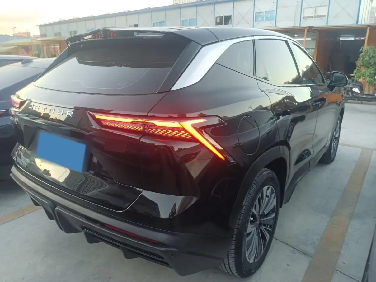 2022 Jetour DASHING 1.6T 197HP L4 7DCT,autocango,china used car exporter,china ev exporter,chinese used car exporter,chinese used ev exporter