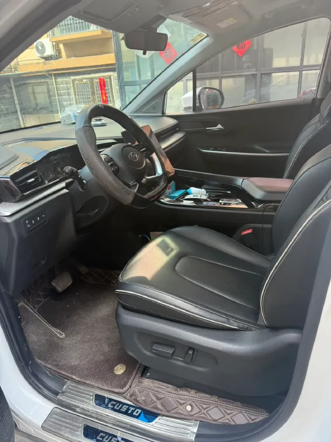 2021 Hyundai Custo 1.5T 170HP L4 8AT,autocango,china used car exporter,china ev exporter,chinese used car exporter,chinese used ev exporter