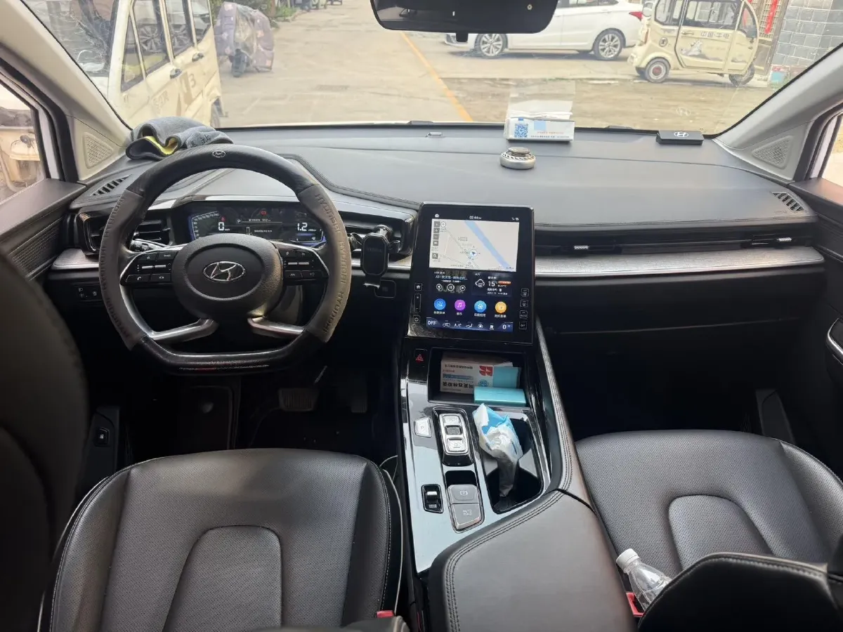 2021 Hyundai Custo 1.5T 170HP L4 8AT,autocango,china used car exporter,china ev exporter,chinese used car exporter,chinese used ev exporter