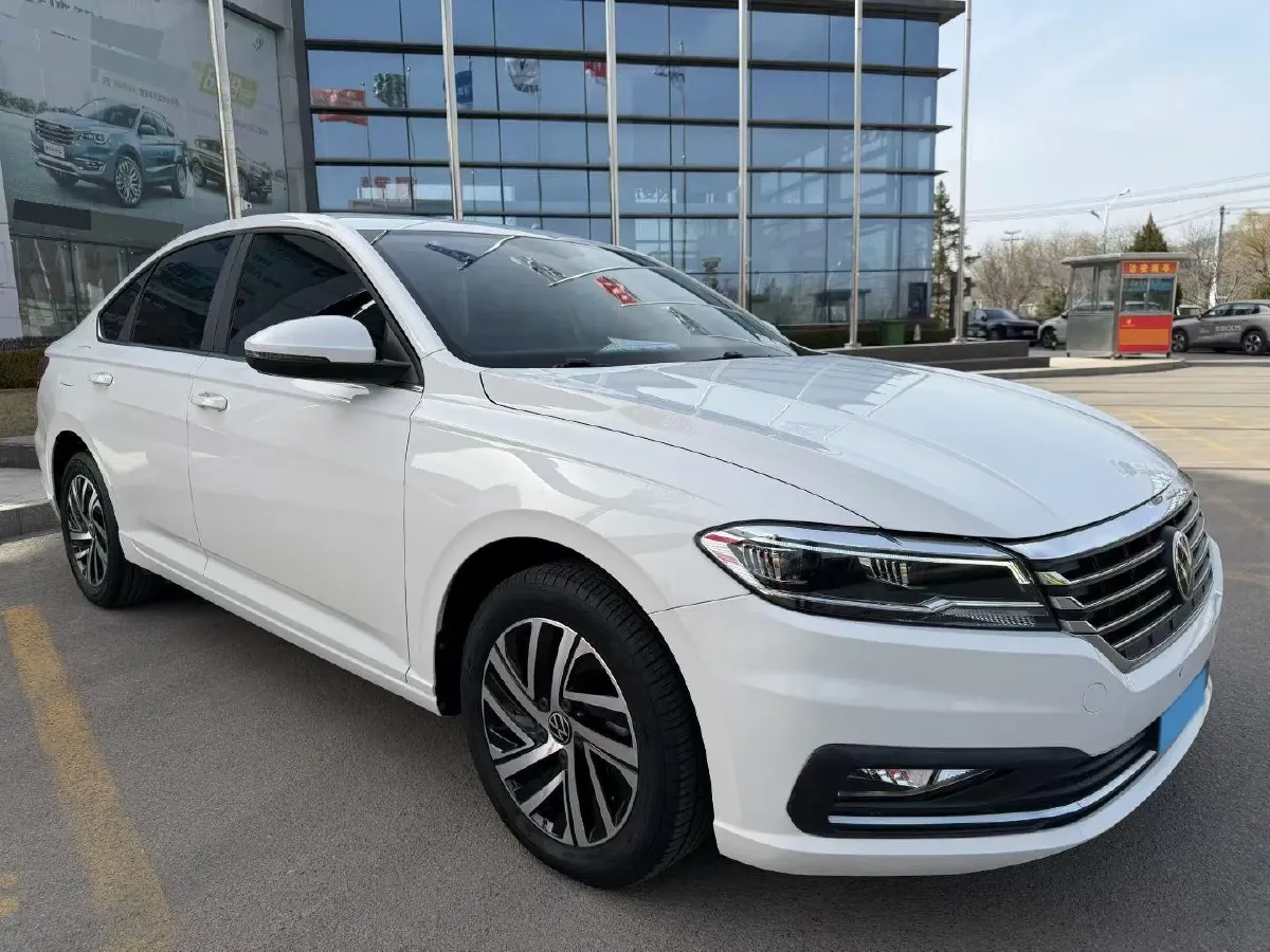 2022 Buick Verano 1.5T 184HP L4 CVT,autocango,china used car exporter,china ev exporter,chinese used car exporter,chinese used ev exporter