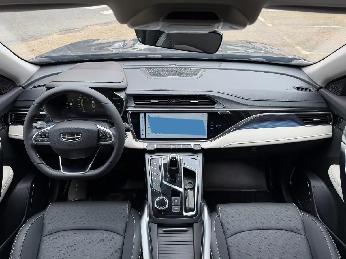 2022 Geely Azkarra 1.8T 184HP L4 7DCT,autocango,china used car exporter,china ev exporter,chinese used car exporter,chinese used ev exporter