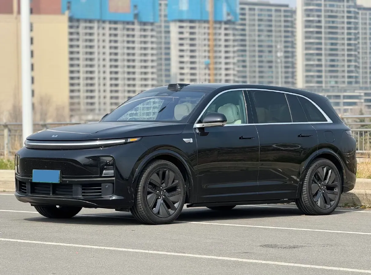 2024 Li L8 Range Extended 154HP REEV 52.3KWH,autocango,china used car exporter,china ev exporter,chinese used car exporter,chinese used ev exporter