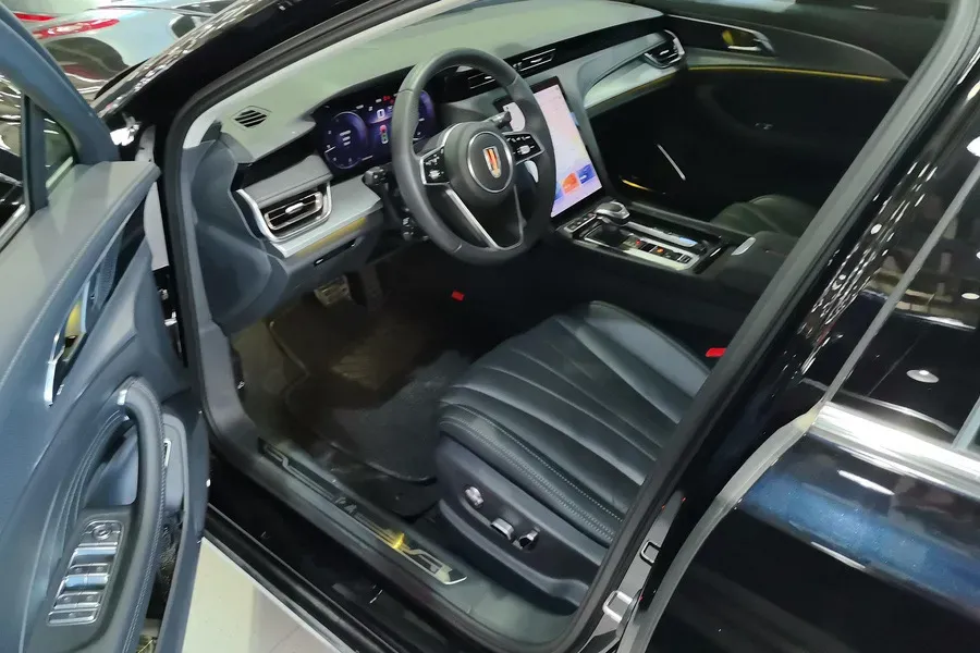 2024 HongQi H5 1.5T 169HP L4 7DCT,autocango,china used car exporter,china ev exporter,chinese used car exporter,chinese used ev exporter