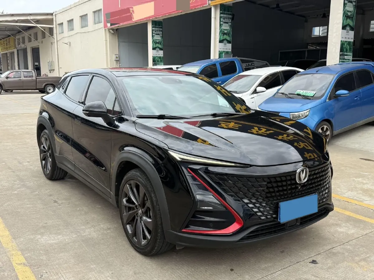 2021 ChangAn UNI-T 1.5T 180HP L4 7DCT,autocango,china used car exporter,china ev exporter,chinese used car exporter,chinese used ev exporter